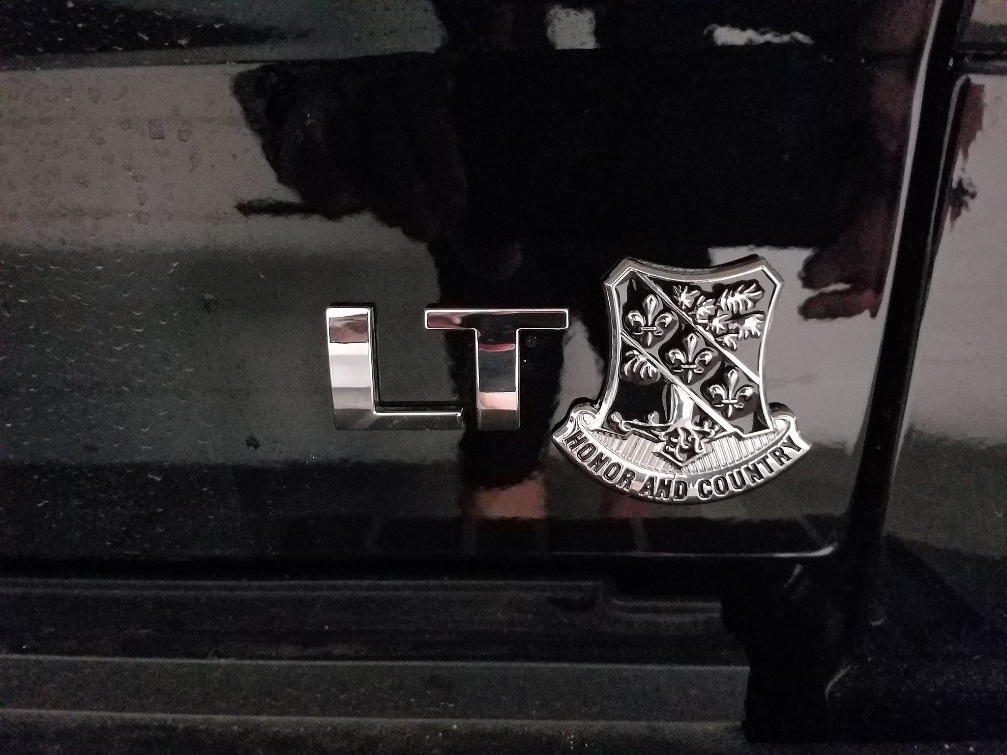 327th Infantry Regiment Bastogne Bulldogs